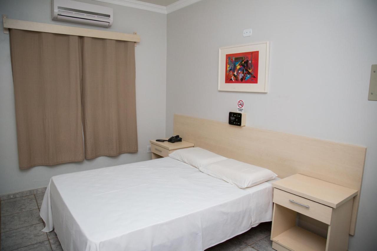 Itamaraty Plaza Hotel Nova Andradina エクステリア 写真